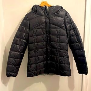 Sweaty Betty reversible! warm puffy winter coat - like new, black